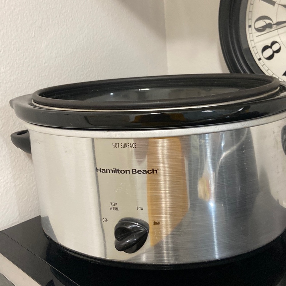 New Hamilton Beach crock pot